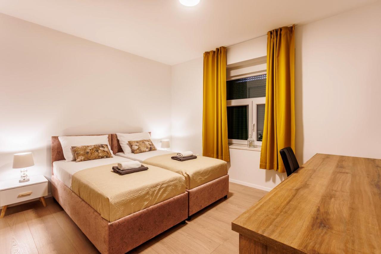 Blue Pearl-Split Town Center Apartament Ngoại thất bức ảnh