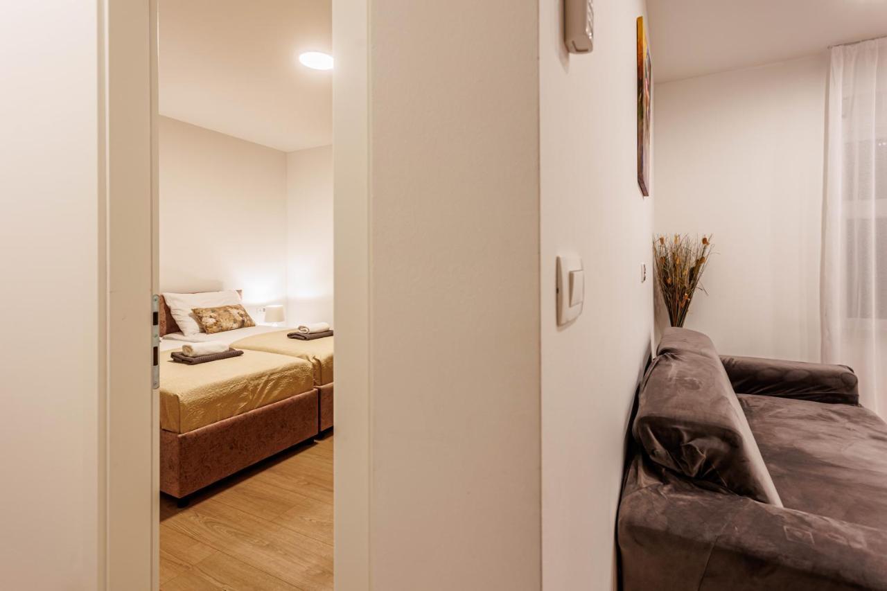 Blue Pearl-Split Town Center Apartament Ngoại thất bức ảnh